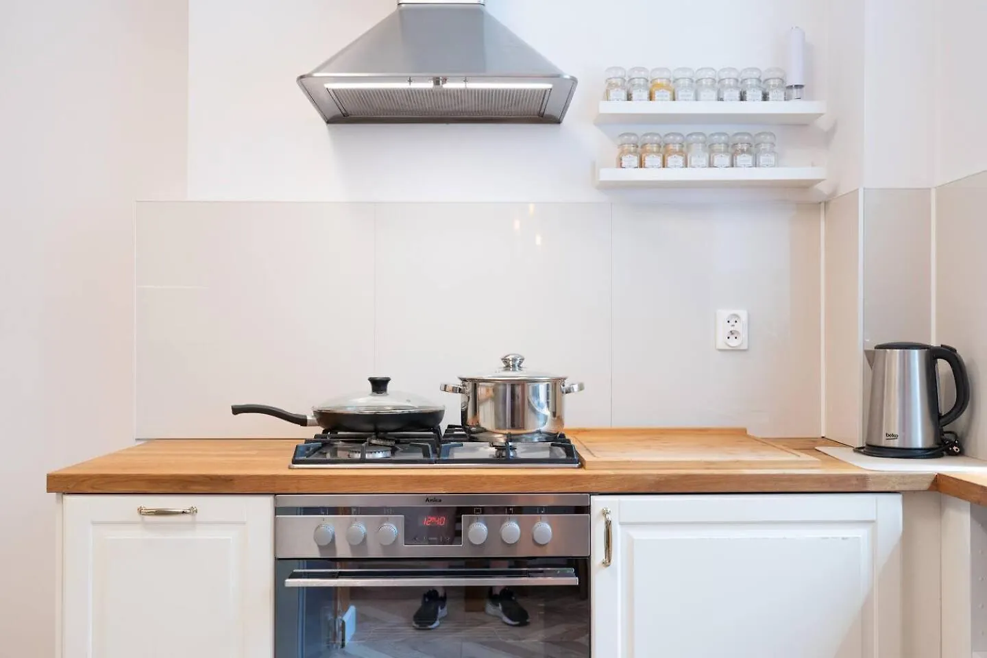Blanc Residence Premium 2 Bedroom Apartment Варшава
